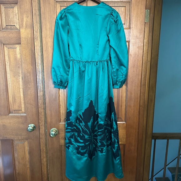 NEW Anthropologie Nikasha Emerald Applique Satin Dress size S - Picture 4 of 13